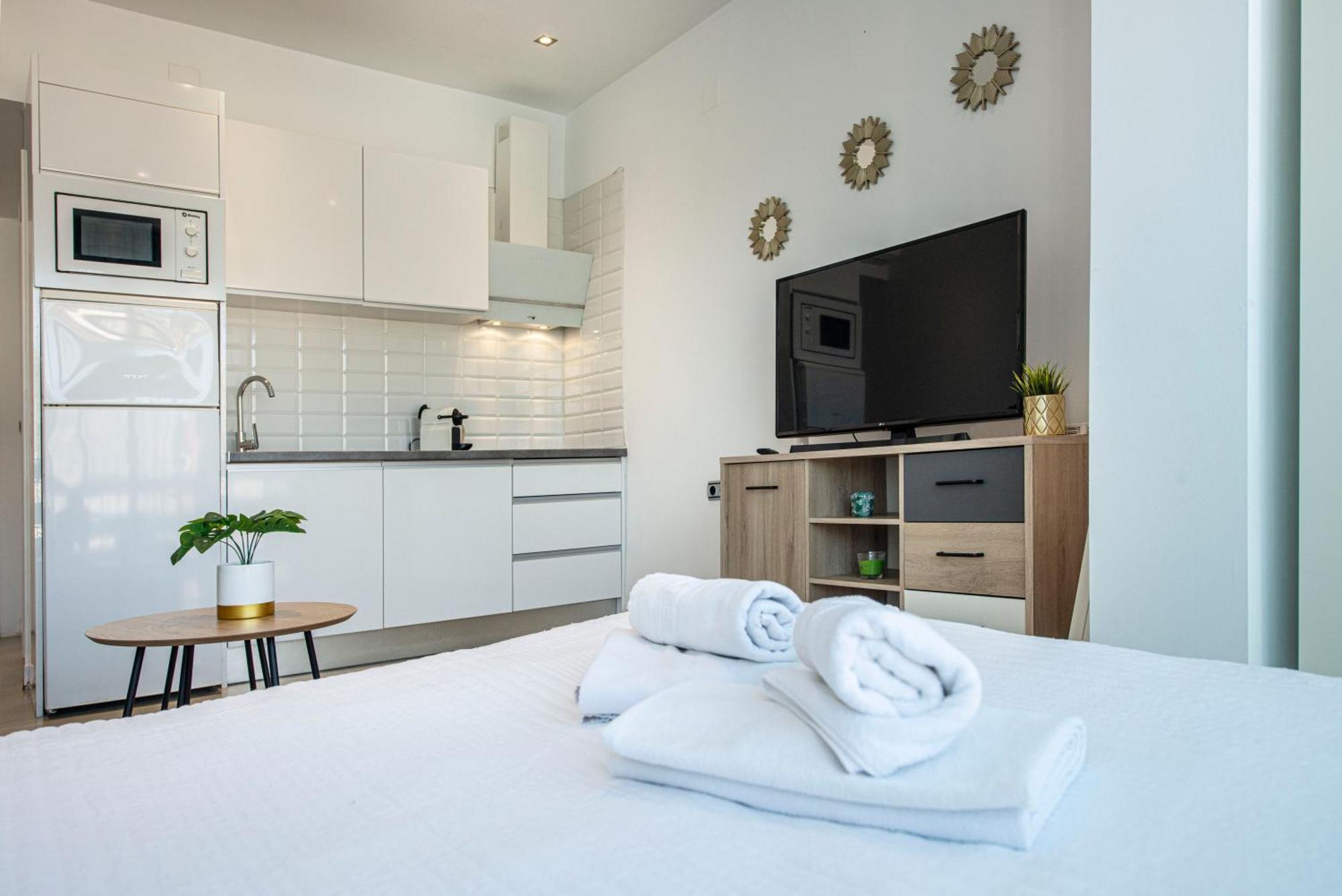 Estudio En Torremolinos Con Piscina Екстер'єр фото