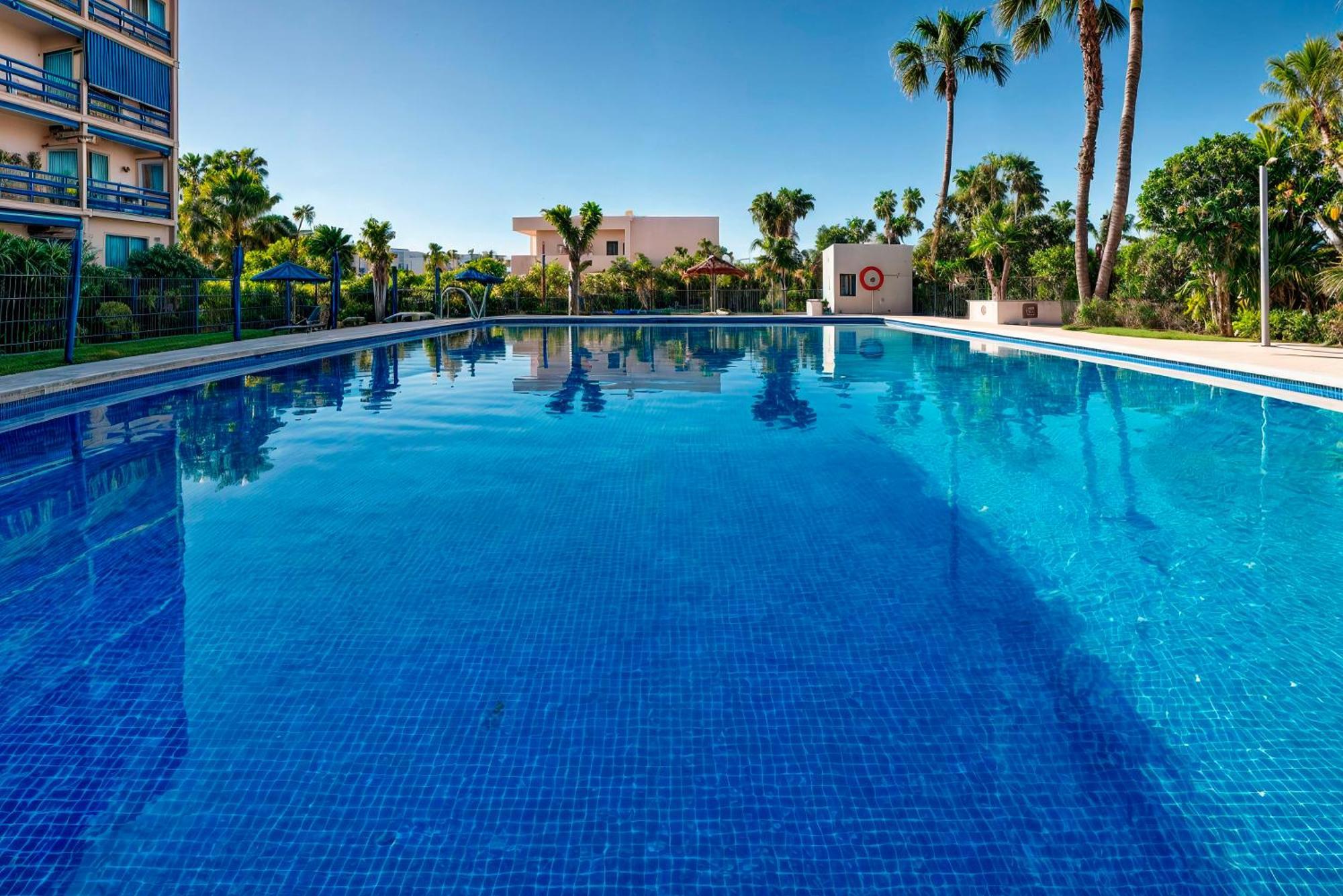 Estudio En Torremolinos Con Piscina Екстер'єр фото